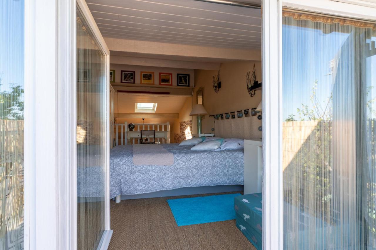 Appart Aux Portes De La Camargue Manduel Екстер'єр фото